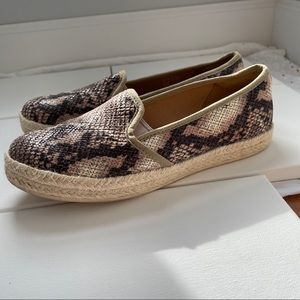 Clarks Collection Soft Cushion Snake Skin Print